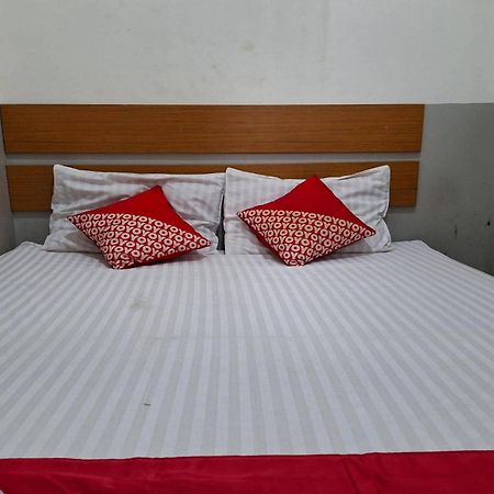 Oyo 93584 Rukotel South Tangerang Εξωτερικό φωτογραφία