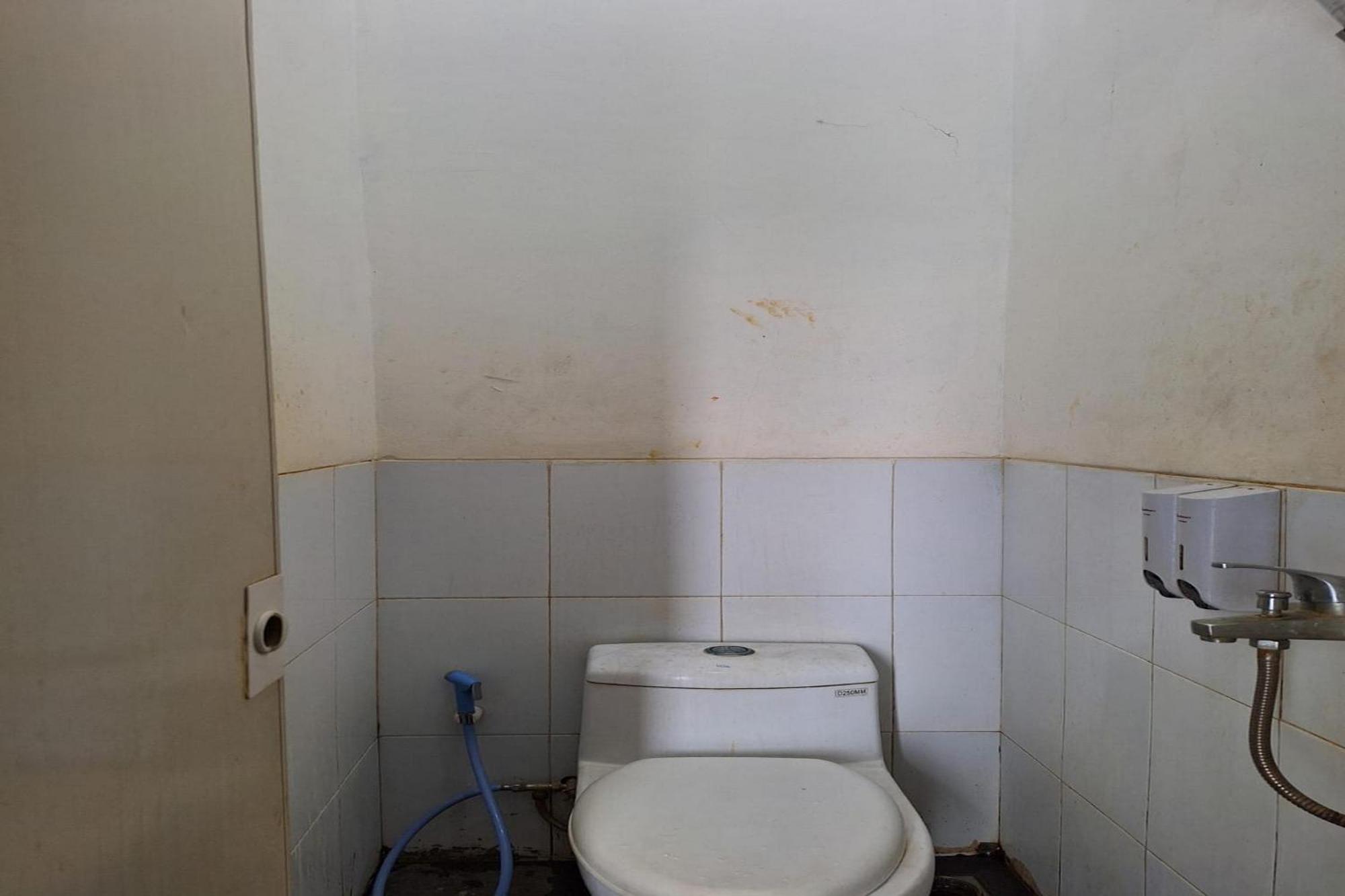 Oyo 93584 Rukotel South Tangerang Εξωτερικό φωτογραφία