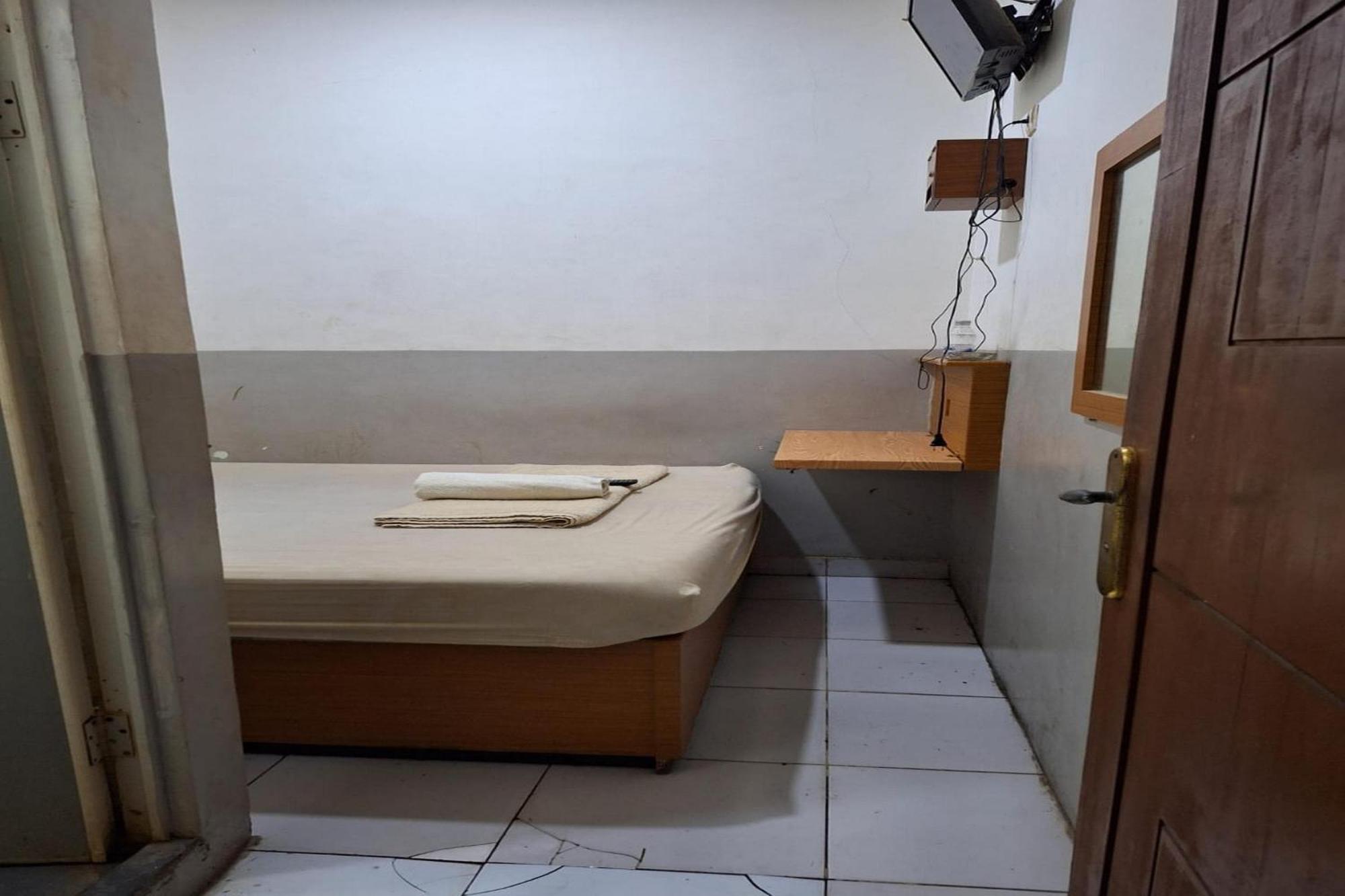 Oyo 93584 Rukotel South Tangerang Εξωτερικό φωτογραφία