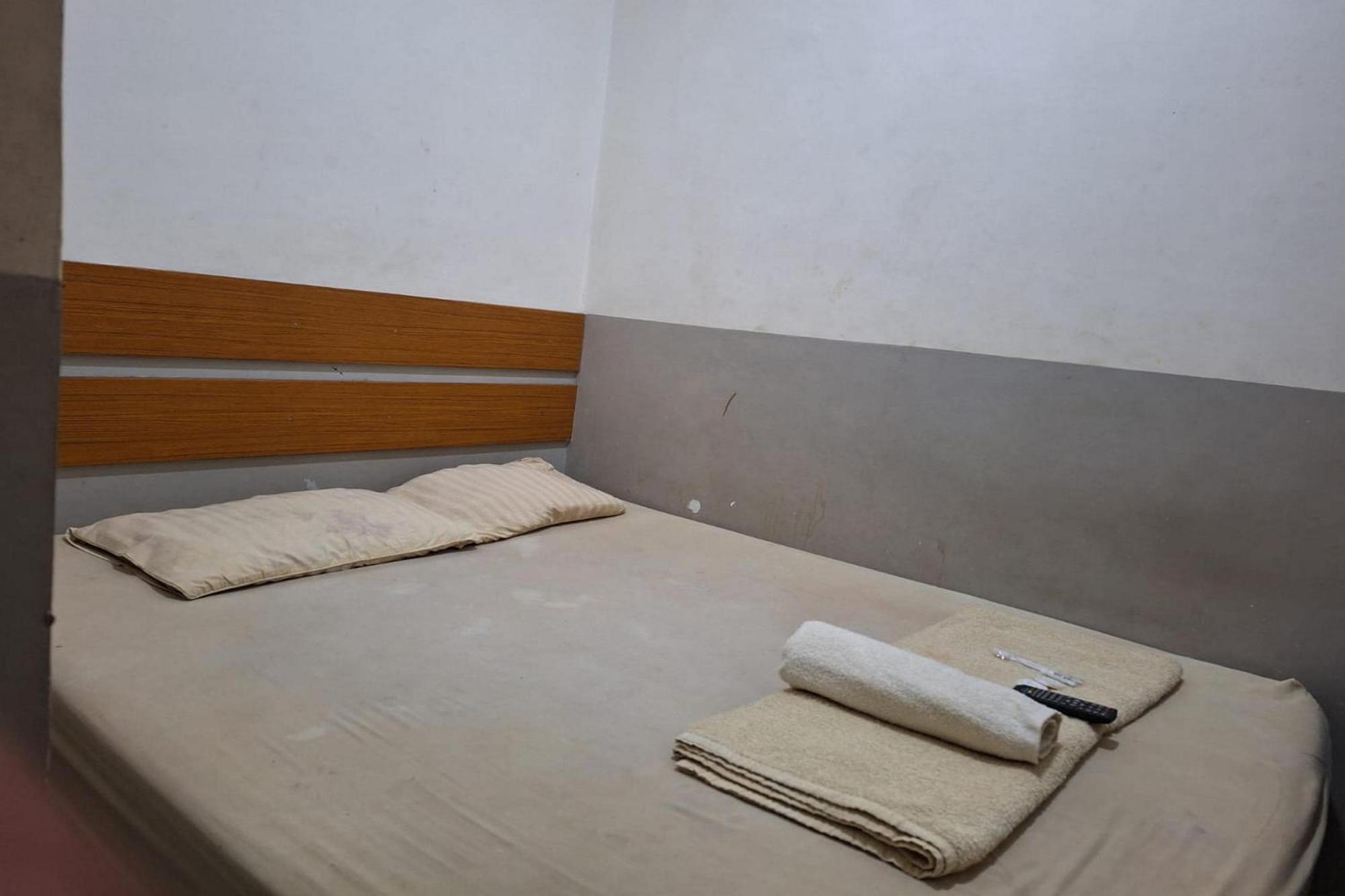 Oyo 93584 Rukotel South Tangerang Εξωτερικό φωτογραφία