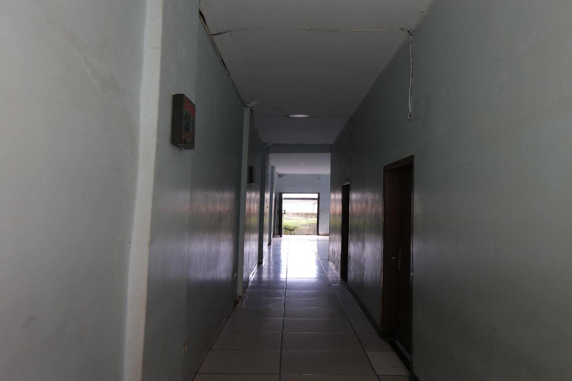 Oyo 93584 Rukotel South Tangerang Εξωτερικό φωτογραφία